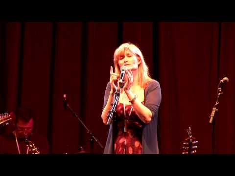 Edie Reader - Aye Fond Kiss - East Lothian Homecoming Skateraw Concert