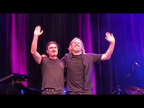 Rai Thistlethwayte & Ben Vanderwal - Til The Lights Come On