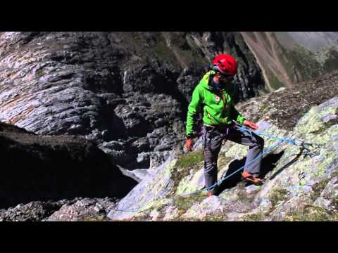 Climbing: 5. Belay station construction in bolt environments