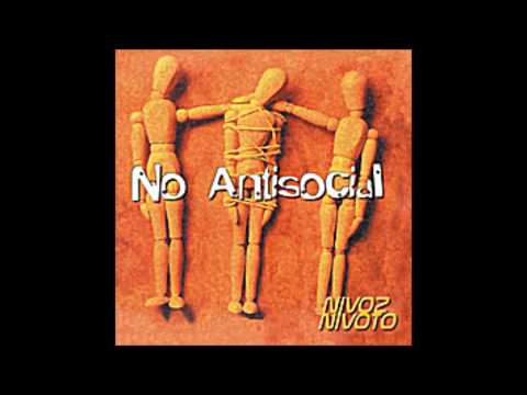 Ni Voz Ni Voto - Paredes (Audio Stream)