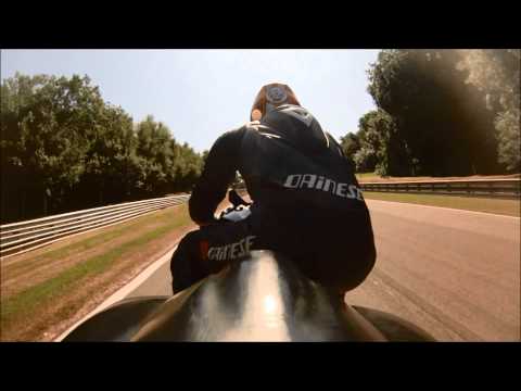 Brands Hatch GP No Limits Trackday 10/7/13 crash