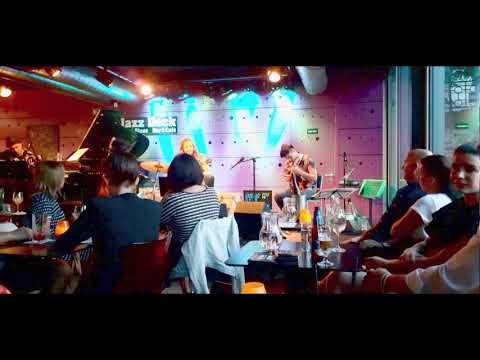 Marta Topferova Latin trio - live at Jazz Dock, Prague (2021)