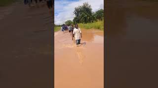 Download lagu barabara mpanga kuelekea mlimba Hali sio shwari. mp3 Download lagu barabara mpanga kuelekea mlimba Hali sio shwari. mp3