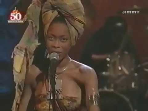 Erykah Badu - Appletree – (Live)