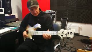 Video thumbnail for Wojtek Pilichowski - Short solo  colorful Pi Bass by Wojtek Pilichowski