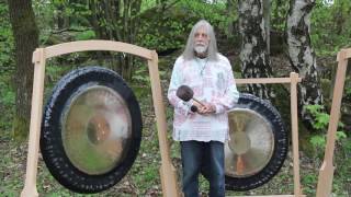 Don Conreaux plays different ollihess Gong Mallets on Gongs