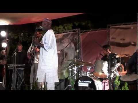 Mami Wata, Badara Seck, Achab Yacht Club di Ostia