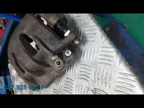Суппорт тормозной передний левый б/у (реставрация) R15 Ford Transit 2.0 TDI дизель/ FWD Форд Транзит 2000-2006 - фото 1 - id-p2292126559