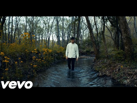 Munn - i don't wanna lose again (Official Lyric Video)