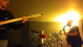 one foot in the bayou Tab Benoit cover