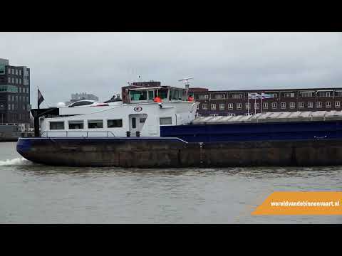 Binnenvaartschip Marinier op de Oude Maas bij Dordrecht | Binnenvaart