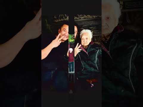 清明掃墓祭祖有記憶以來每年都是利用清明節掃墓也未曾缺席過但&hellip;去年腿斷下不了床、到不了今年又在度回歸掃墓了墓頂上了水泥也減少大量雜草增生不過一會就祭拜結束了