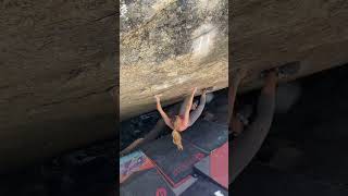 Video thumbnail de Der Kapitan, V11. Black Mountain