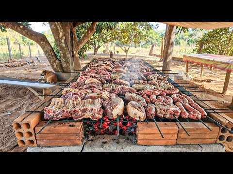 Chegou o dia de ASSAR A CARNE TEMPERADA PARA A GRANDE FOGUEIRA, fartura na ROÇA .