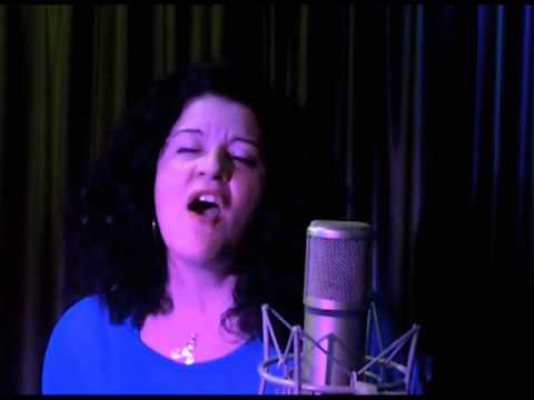 Hallelujah (Leonard Cohen) - MayaMo live performance