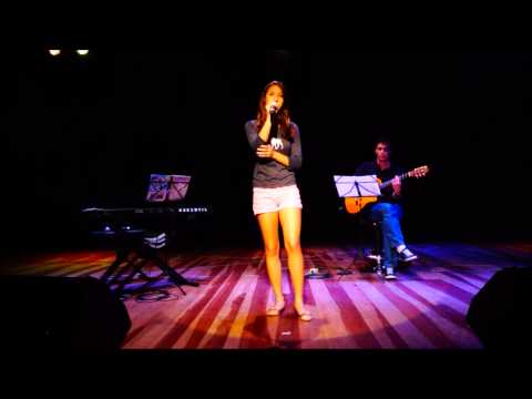 BIDELLATI-C.E.M- Sofia Pertinhez "Velha Infância" - 11/2014