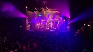 BELVEDERE - Two Minutes For Looking So Good (live in São Paulo) HD