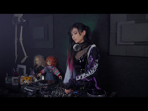 Marie Vaunt Hard Techno Livestream - October 31, 2020
