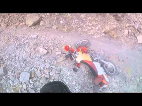 151004 Wipe out on Mosquito Pass