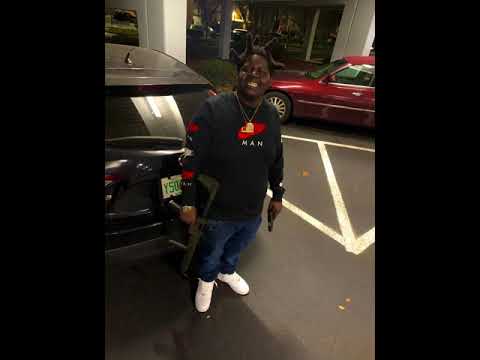 Off Top Tre - Get Off The Field (Freestyle)