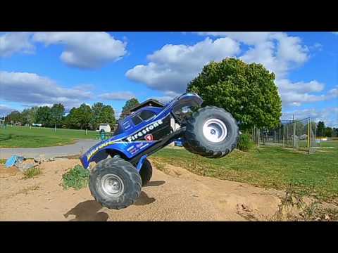 Traxxas Bigfoot Stock Run