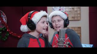 I Saw Mommy Kissing Santa Claus (Aidan &amp; Connor Sharpe) | Sharpe Family Singers
