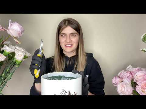 How to Make a Floral Arrangement in a Box | DIY Gift Box with Flowers