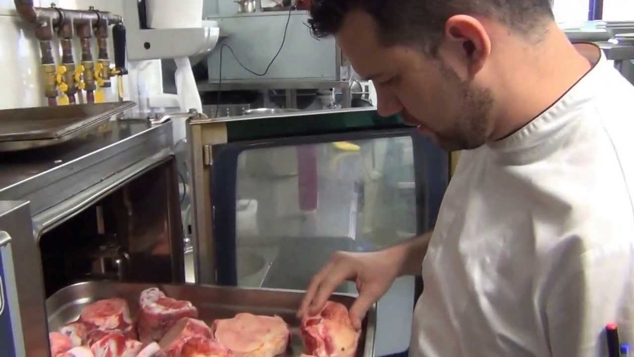 Watch Fondo oscuro de ternera kasero Now Fondo oscuro de ternera kasero