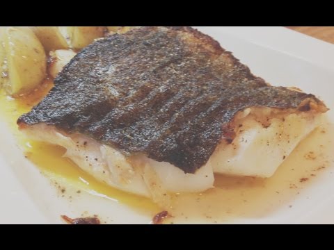 Skreifilet auf der Haut gebraten