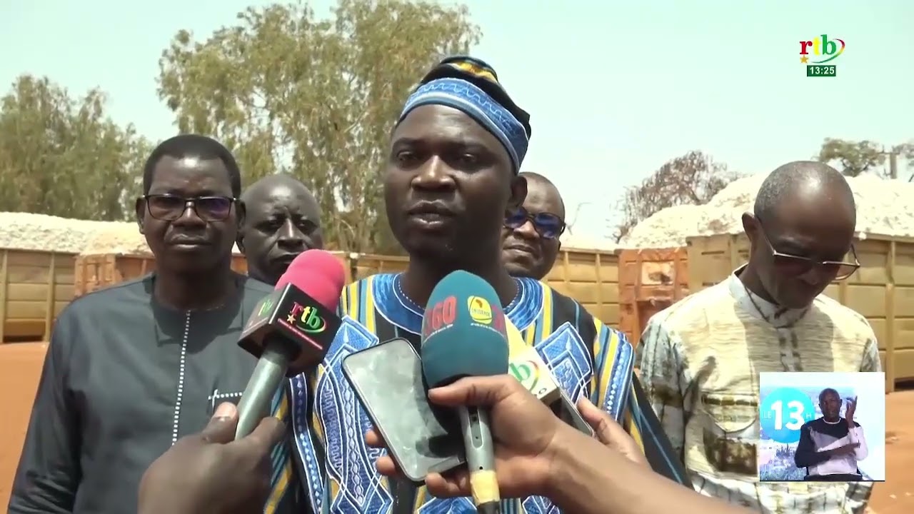 Le DG de la SOFITEX visite la région cotonnière de Houndé