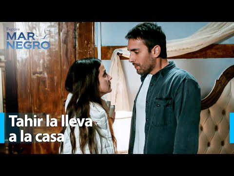 Tahir lleva a Nefes a su casa ❤️ - Mar Negro | Escenas Especiales