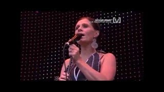 Kasey Chambers & Shane Nicholson - The Captain