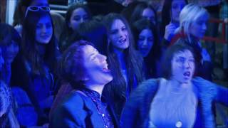 Nemra - I don&#39;t care (Live at Aznavour Square)