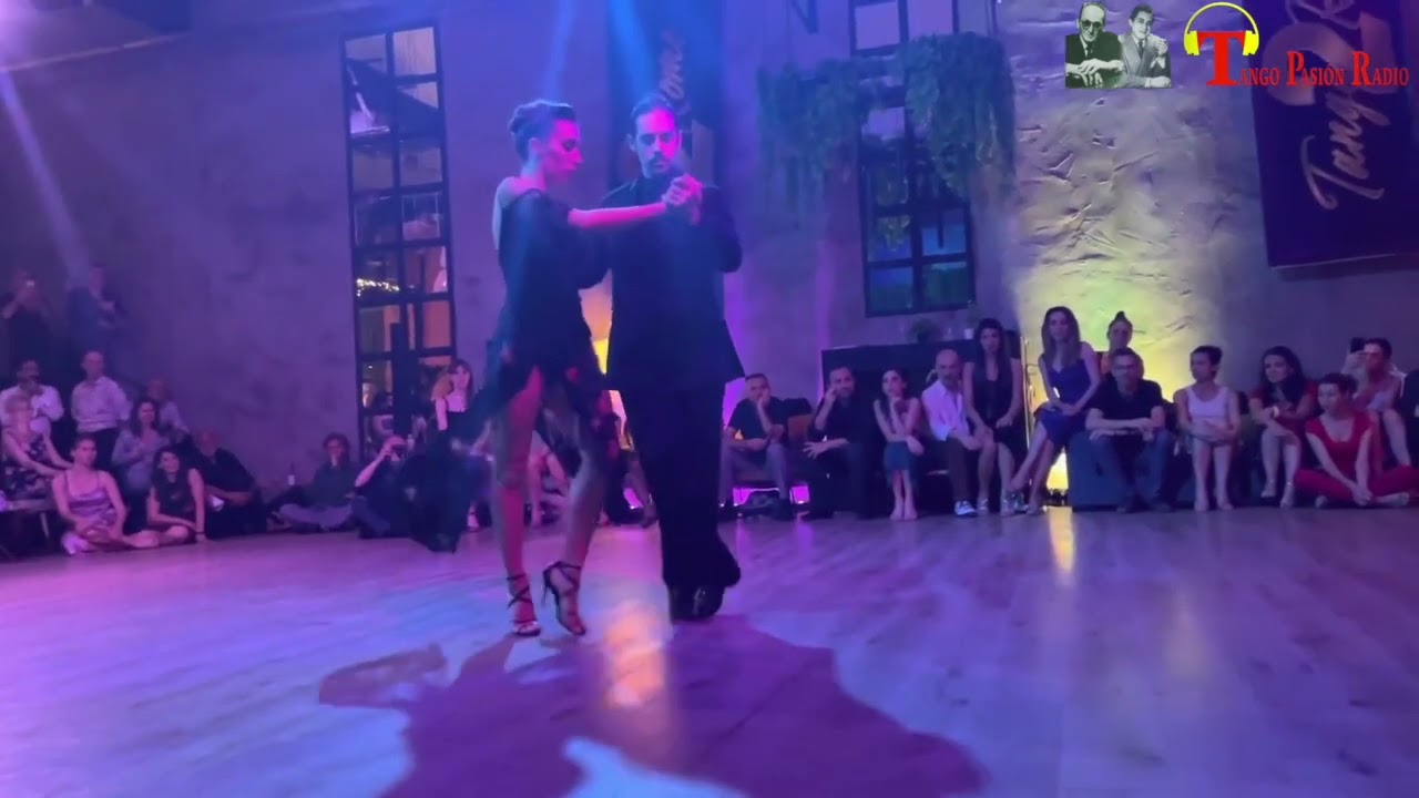 SIN LAGRIMAS Osvaldo Pugliese - Roberto Chanel Ballano: Juan Malizia - Manuela Rossi