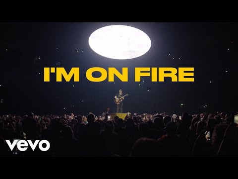 Michael Patrick Kelly - I'm On Fire (Live)