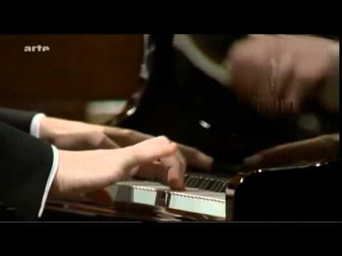 Chopin Piano Concerto No  2 in F minor, Op  21 D antoni wit Piano evgeny kissin