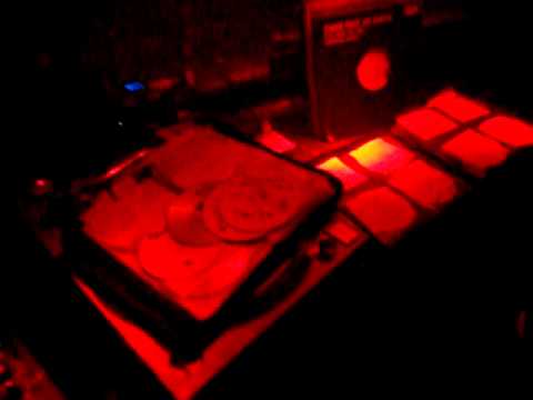 GREENKOMM-DJ MIKE KELLY-FILM PEDRO-2