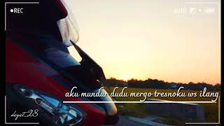 Download lagu Story WA 'aku mundur alon alon' 30 detik mp3