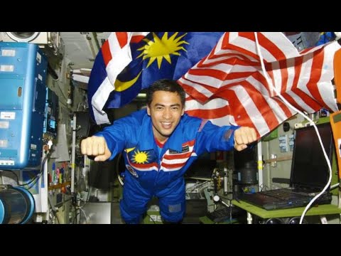Malaysians Pertama Menakluki Pentas Dunia Malaysians Pertama Menakluki Pentas Dunia