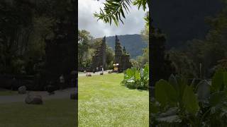 Download lagu Handara Beauty stands tall.#ytshorts #travel #baliescape #indonesia #handaragate mp3 Download lagu Handara Beauty stands tall.#ytshorts #travel #baliescape #indonesia #handaragate mp3