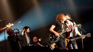 The Scabs - Rocking in the free world @ Lotto Arena