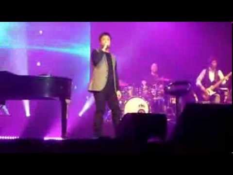 Gigi Finizio - Quante abitudini - Teatro Delle Palme di Napoli