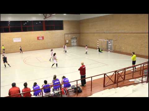 Feme Castellón - AE Penya Esplugues. (Isa, 2-1)