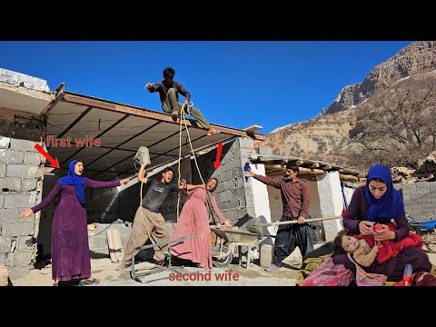 Women in Jealousy: Husband's Anger at Second Wife's Attacks on First Wife - Master's Reaction