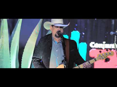 Conjunto Rio Grande- El Toro Palomo- [En Vivo Desde Zacatecas]