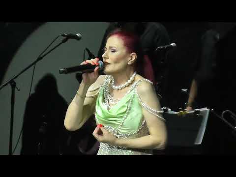 Candan Erçetin - Söz Vermiştin HD Live From Istanbul 2025