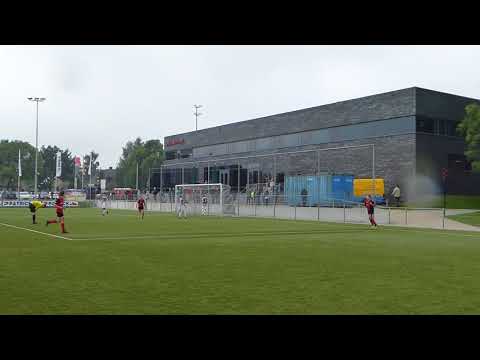 Thuis tegen Achilles. Doelpunt Brent