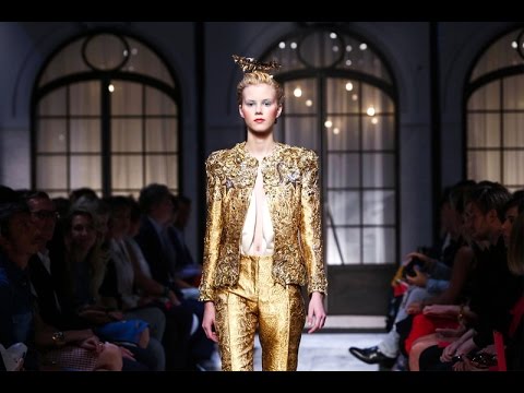 Schiaparelli | Haute Couture Fall Winter 2015/2016 Full Show | Exclusive