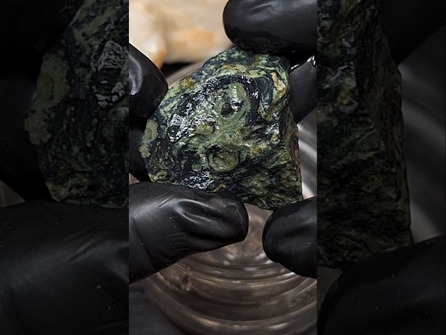 حجر جاسبر كمبابا خام طبيعي