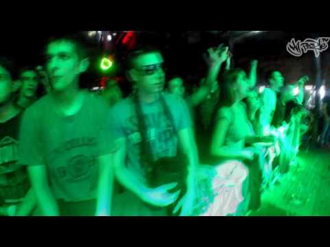 Kardež/Bekfleš - Uuu Mama LIVE